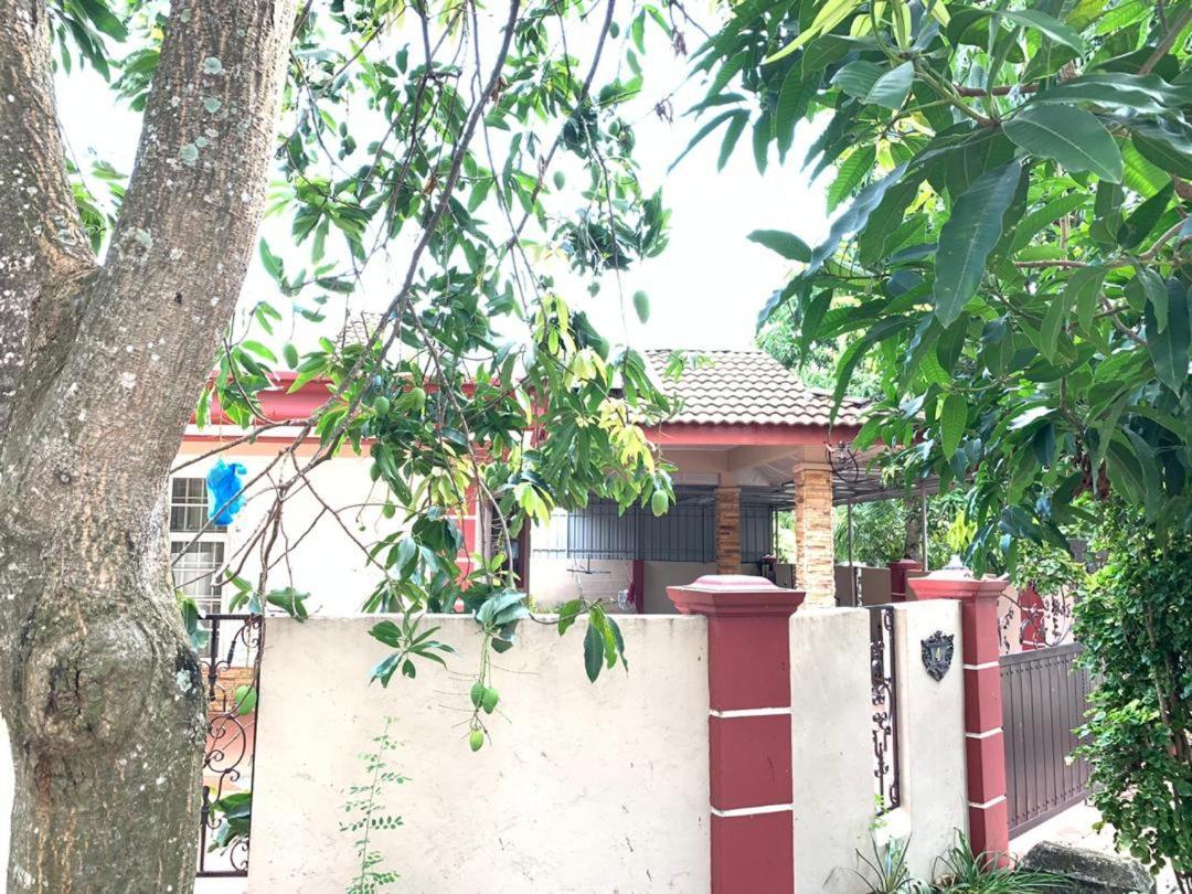 Villa Ctzee Malacca Extérieur photo