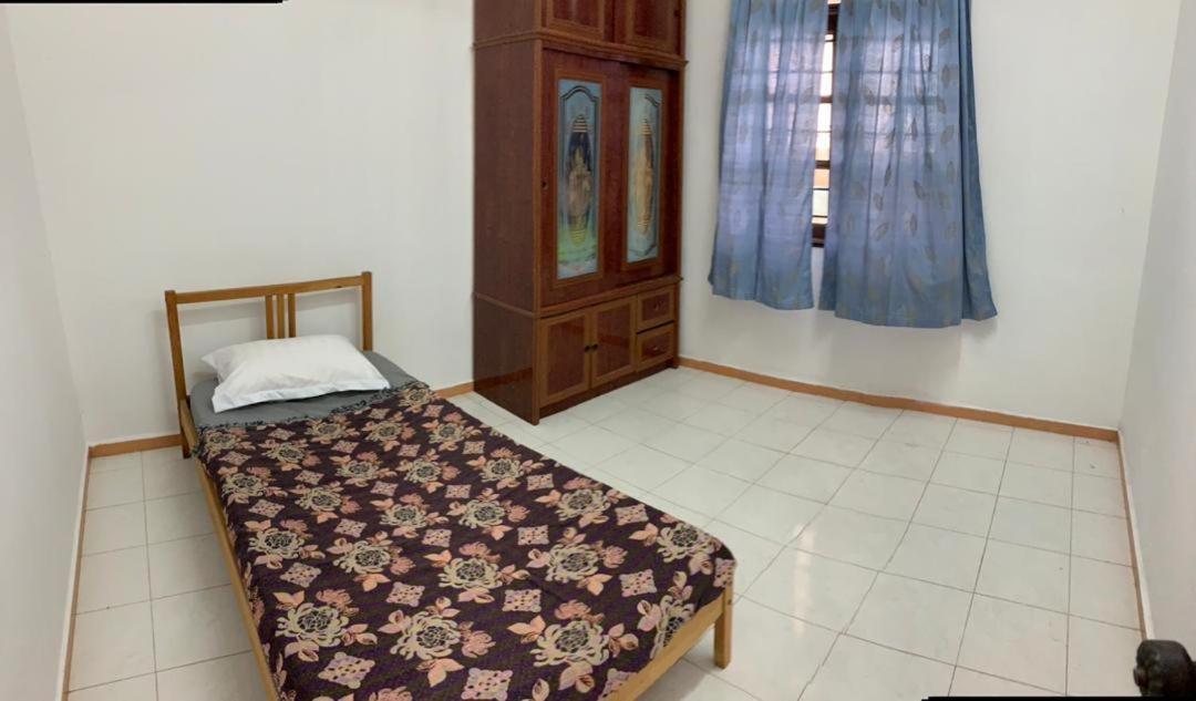 Villa Ctzee Malacca Extérieur photo